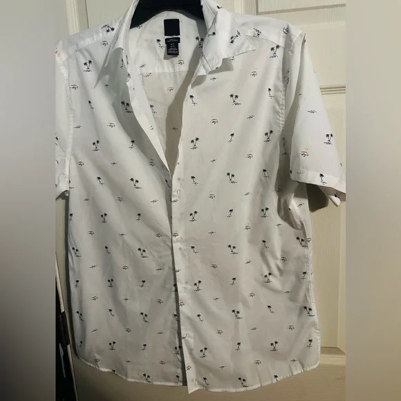 H&M NWOT Slim Fit White Palm Tree Print Men's Shirt XL - Picture 2 of 4